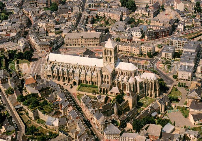 Fecamp 76 Eglise abbatiale de la Sainte Trinite Vue aerienne