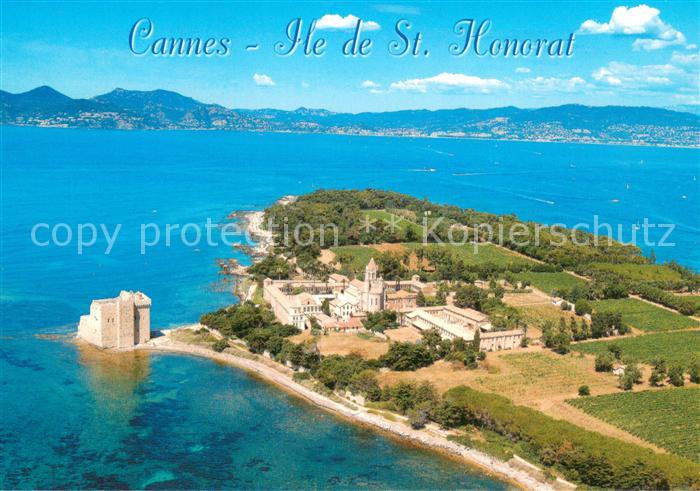 Cannes 06 Les Iles de Lerins Ile de St Honorat Vu