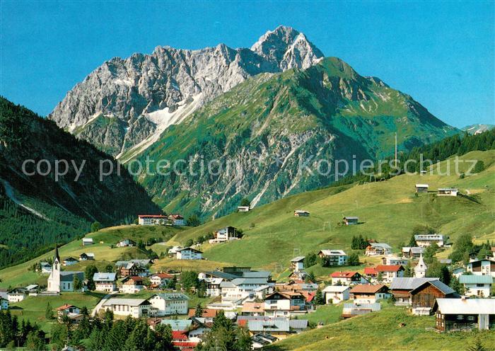 Hirschegg Kleinwalsertal Vorarlberg mit Widderstein