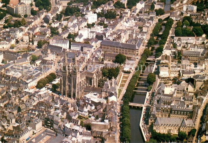 Quimper La Cathedrale et l Odet vue aérienne