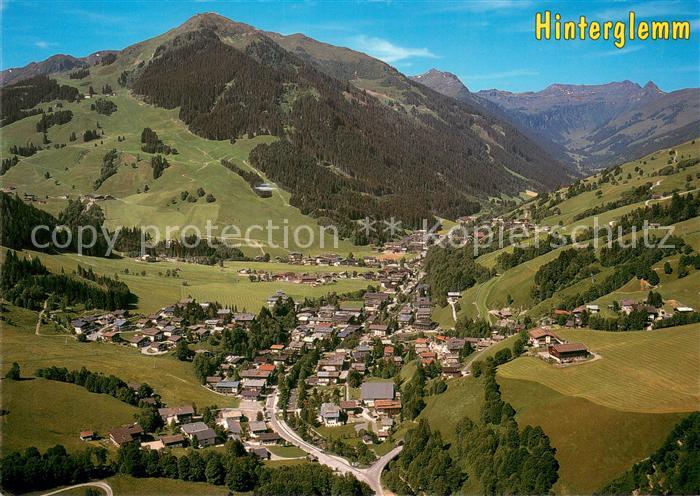 Hinterglemm Saalbach Panorama mit Zwoelferkogel Kitzbueheler Alpen