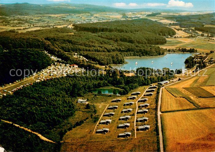 Gedern See Fliegeraufnahme mit Campingplatz und Familienferiendorf