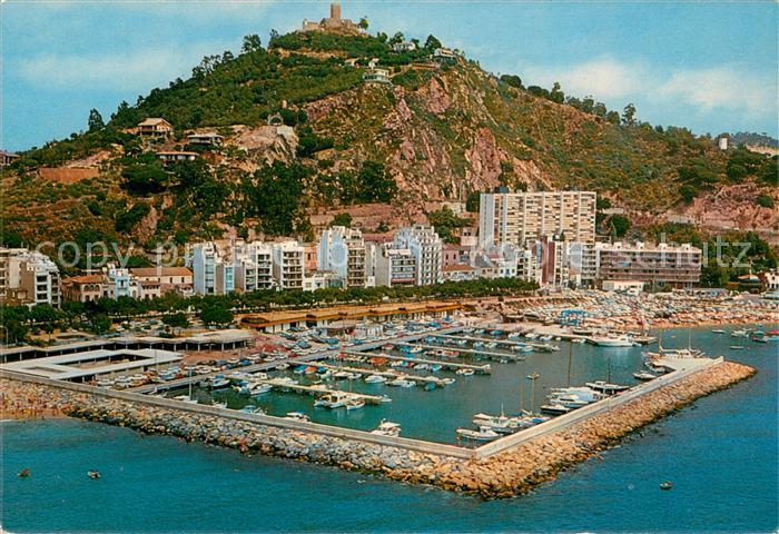 Blanes Vista general del Puerto y San Juan