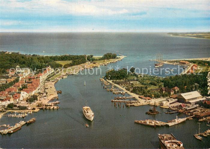 Travemuende Ostseebad Fliegeraufnahme
