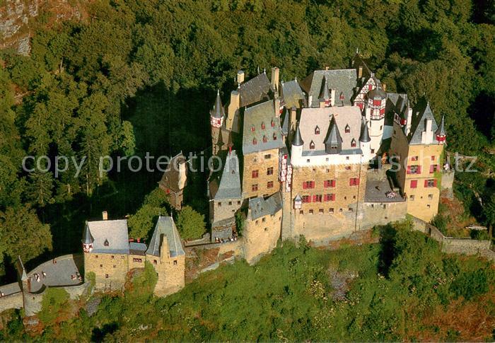 Burg Eltz Fliegeraufnahme