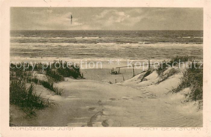 Juist Nordseebad Partie am Strand nach dem Sturm Nordseeinsel