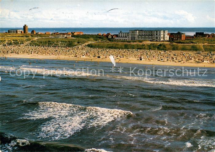 Juist Nordseebad Strand mit Kurhaus