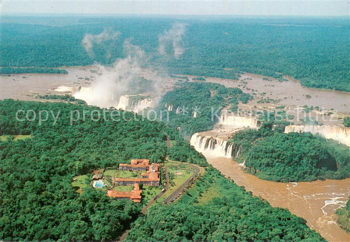 Foz do Iguaçu Vista aerea geral do Rio e das Cataratas do Iguacu