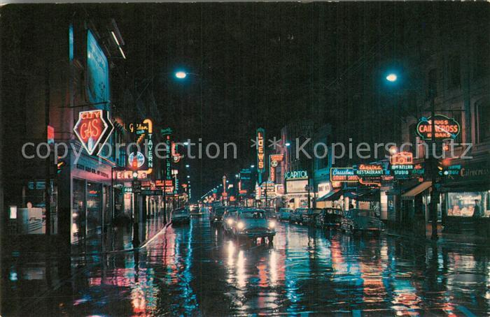 London Ontario Night view of Dundas Street