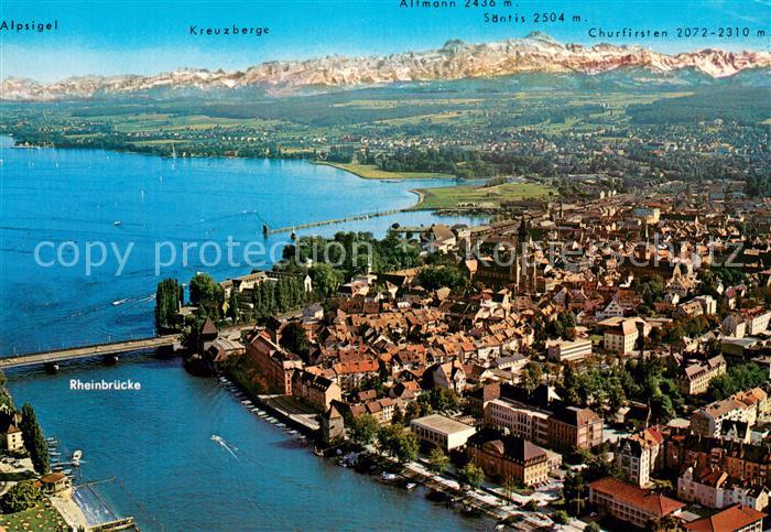 Konstanz Bodensee Fliegeraufnahme mit Schweizer Alpen Rheinbruecke