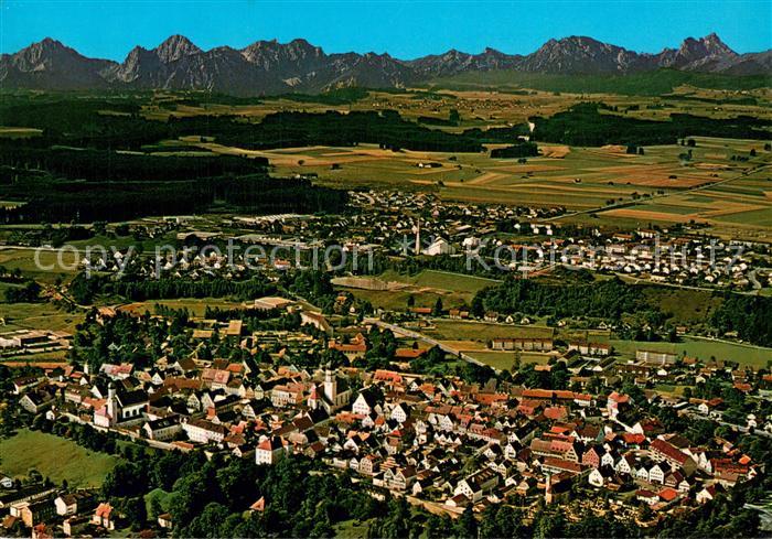 Schongau Bayern mit Tiroler und Allgaeuer Hochgebirge Fliegeraufnahme