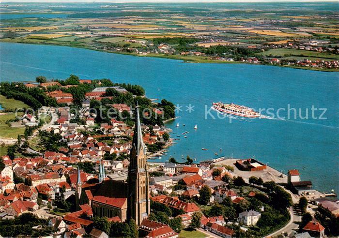 Schleswig Schlei Fliegeraufnahme mit Kirche und Faehre