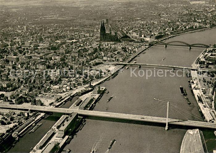 Koeln Rhein Fliegeraufnahme mit Severinsbruecke Deutzer Bruecke Hohenzollernbrue