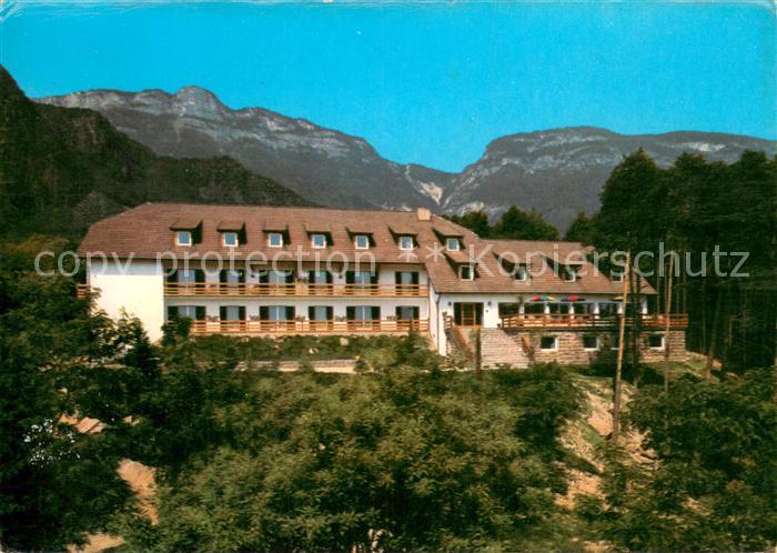 Eppan Suedtirol Pension Lamprechtshof Aussenansicht