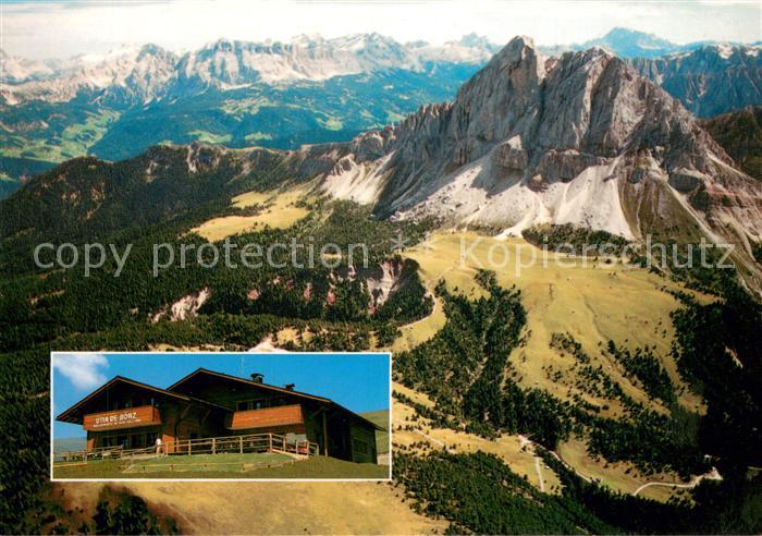 Antermoia uetia de Boerz Aussenansicht m. Dolomiten