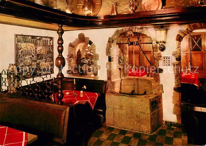 Koeln Rhein Historischer Treppchen-Keller im Europa Hotel Roemerbrunnen mit Brun