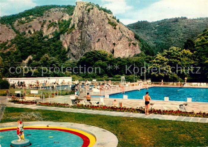 Bad Muenster Stein Ebernburg Thermalschwimmbad mit Rheingrafenstein