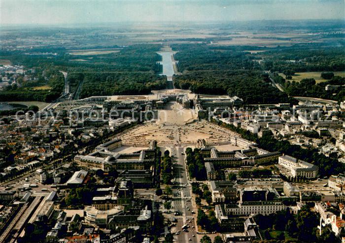 Versailles 78 Avenue de Paris les Ecuries Place d Armes Palais Grand Canal vue a