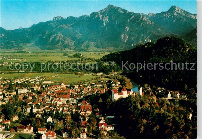Fuessen Allgaeu mit Branderschrofen und Hoher Straussberg