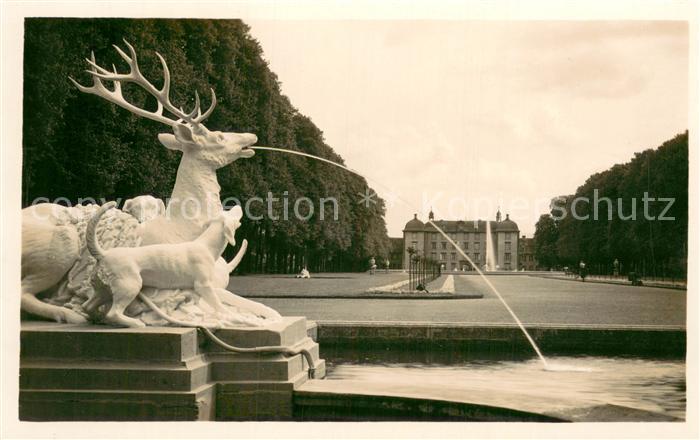 Schwetzingen Schloss Weisser Hirsch Brunnen