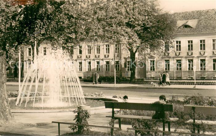 Neuruppin Karl-Marx-Platz Springbrunnen