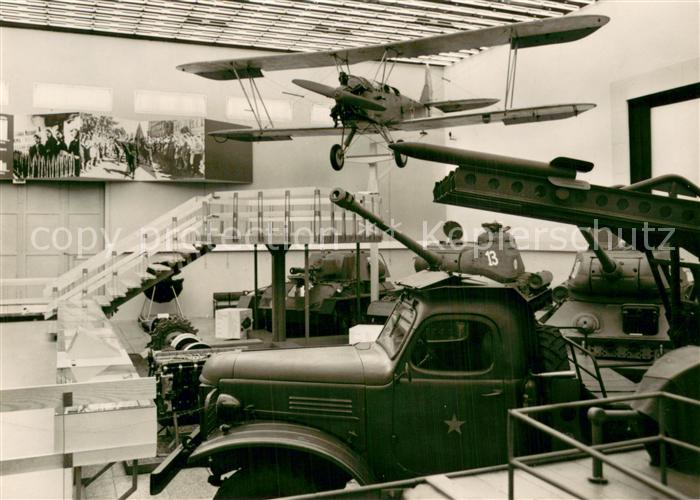 DRESDEN Elbe Armeemuseum der DDR Sowjetische Waffen von 1941-45