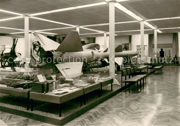 DRESDEN Elbe Armeemuseum der DDR NVA Kernstueck der soz Landesverteidigung Fluga