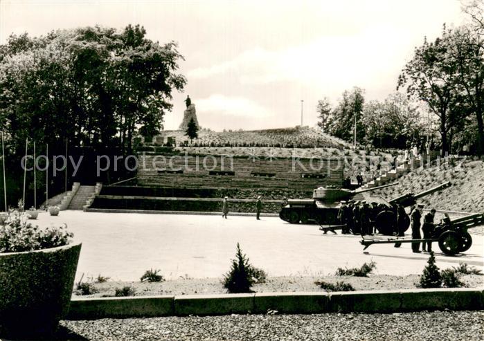 Seelow Gedenkstaette d. Befreiung auf d. Seelower Hoehen