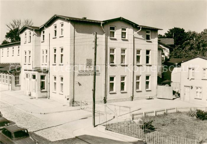 Goehren Ruegen FDGB-Erholungsheim Friedrich Engels Aussenansicht