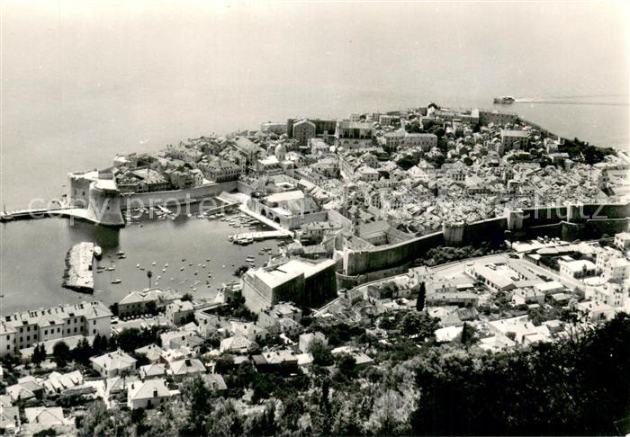 Dubrovnik Ragusa Teilansicht m. Kueste