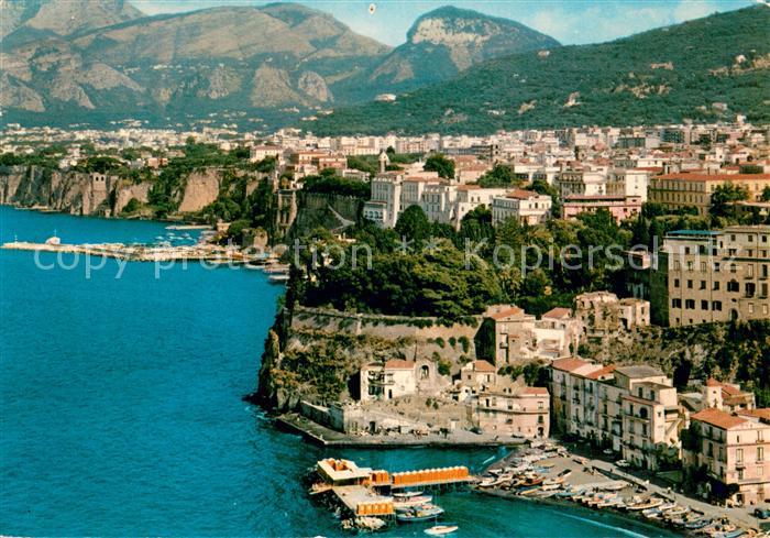 Sorrento Campania Italia Marina Grande und Panorama