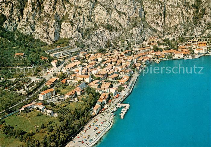 Limone sul Garda Fliegeraufnahme Panorama mit Gardasee