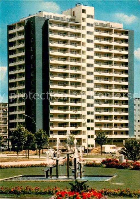 Lahr Baden Hochhaus am Bahnhof Springbrunnen