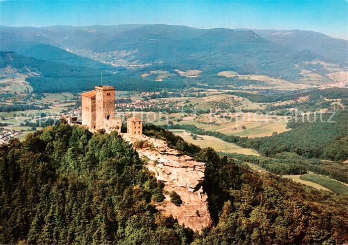 Annweiler Trifels Fliegeraufnahme mit Burg Trifels