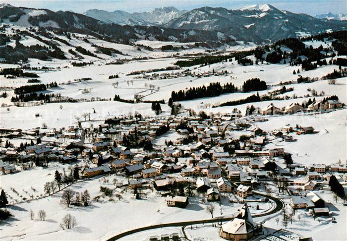 Oy Bad Mittelberg Oberallgaeu Bayern Fliegeraufnahme mit Allgaeuer Alpen