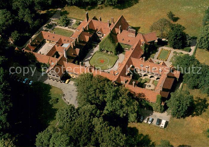 Potsdam Schloss Cecilienhof Fliegeraufnahme