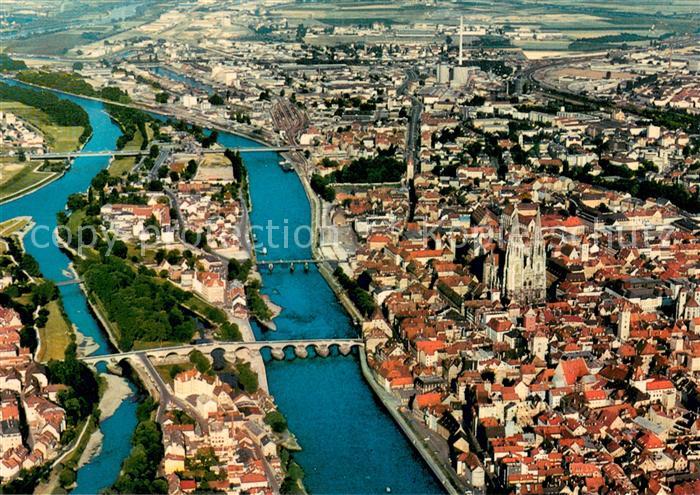REGENSBURG Bayern Fliegeraufnahme mit Donau