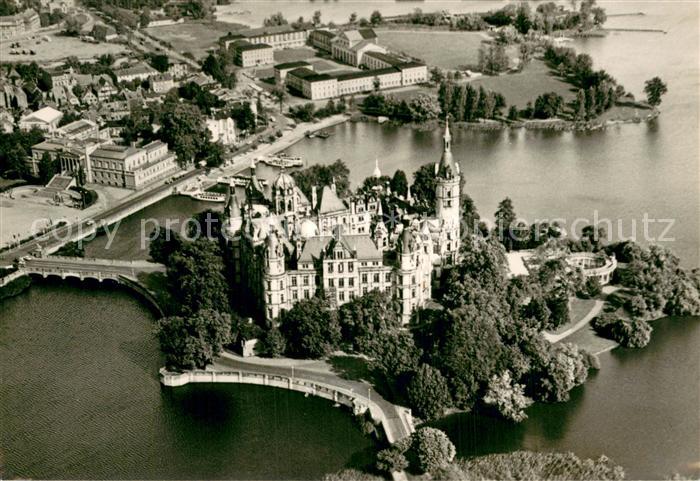 Schwerin  Mecklenburg Fliegeraufnahme Schloss