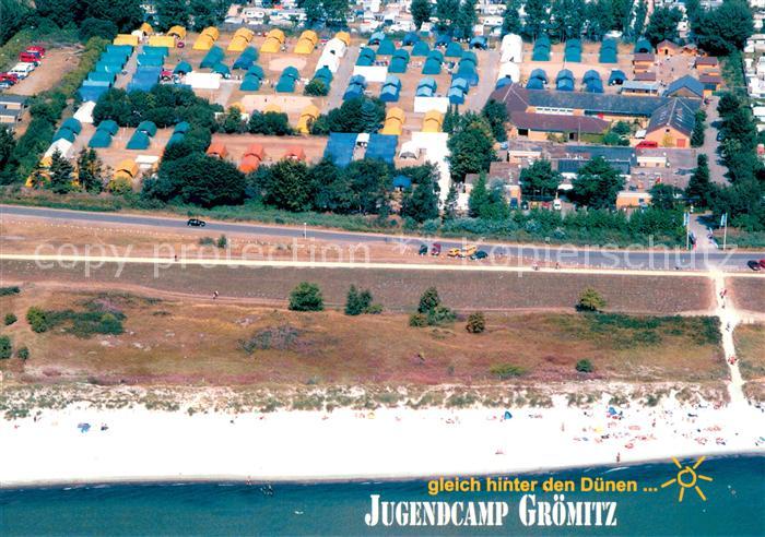 Groemitz Ostseebad Fliegeraufnahme Jugendcamp Groemitz Strand