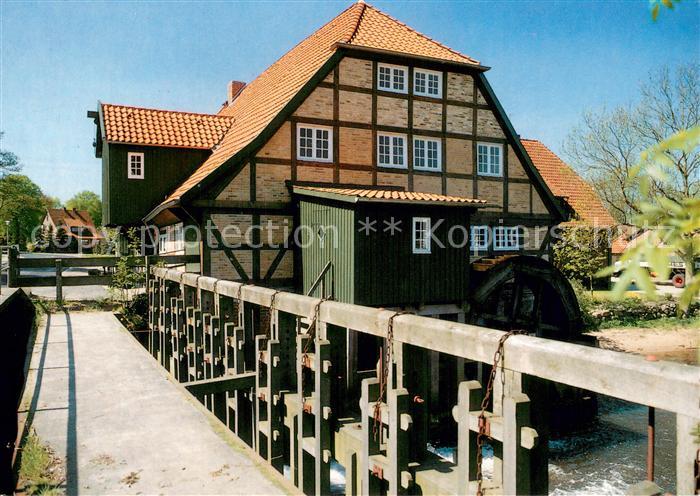Moisburg Freilichtmuseum am Kiekeberg Muehlenmuseum Wasserrad Wehr