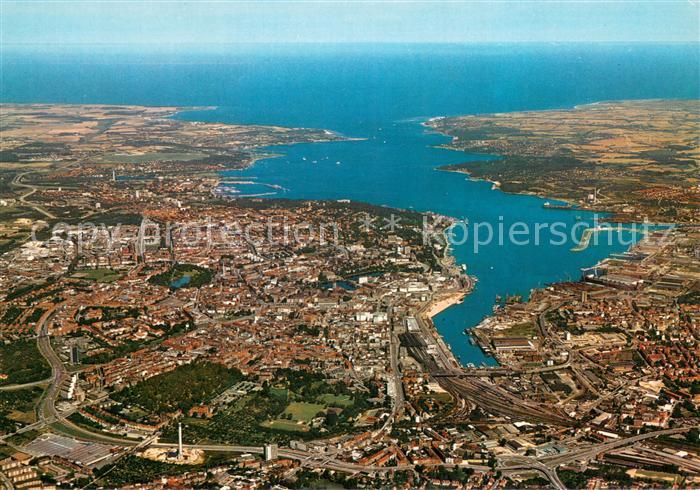 KIEL  CITY Stadt und Foerde mit Blick auf die Ostsee