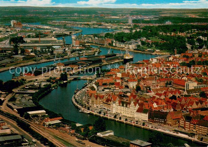LueBECK  CITY Hafengebiet Hansestadt