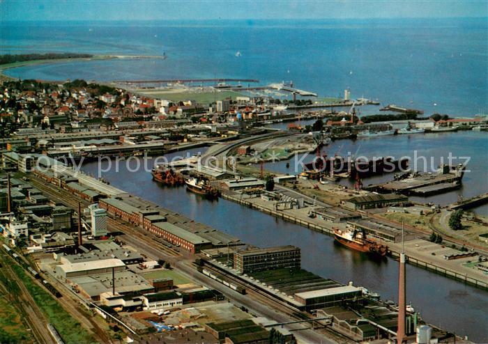 Cuxhaven Nordseebad Hafenanlage Fliegeraufnahme