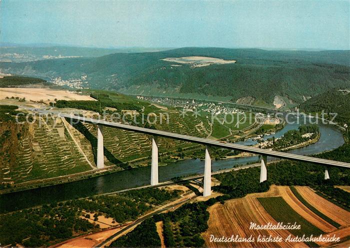 Winningen Mosel Fliegeraufnahme mit Moseltalbruecke