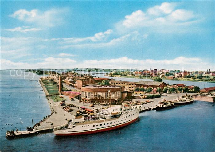 Wilhelmshaven  CITY Baederflotte im Hafen