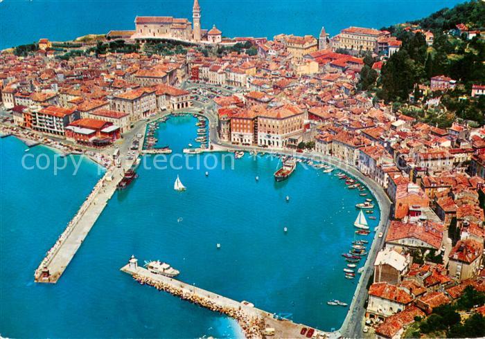 Piran Istria Slovenia Gesamtansicht Bucht