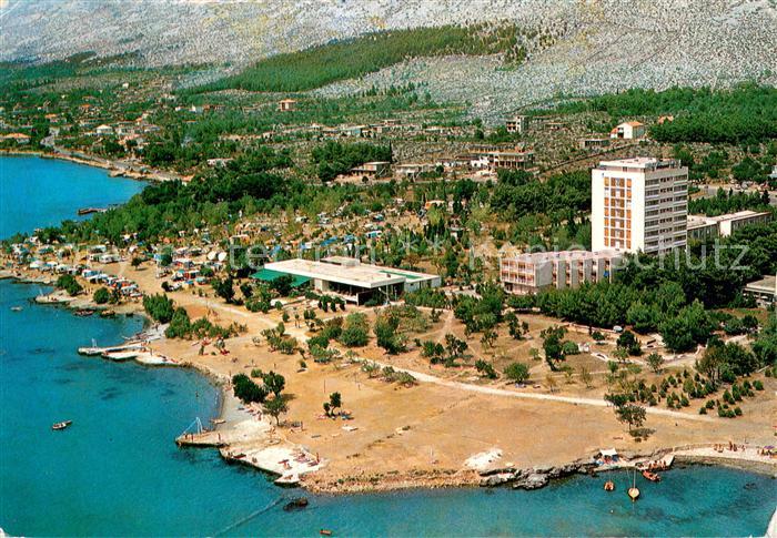 Starigrad Croatia Hotelanlage an der Kueste Campingplatz