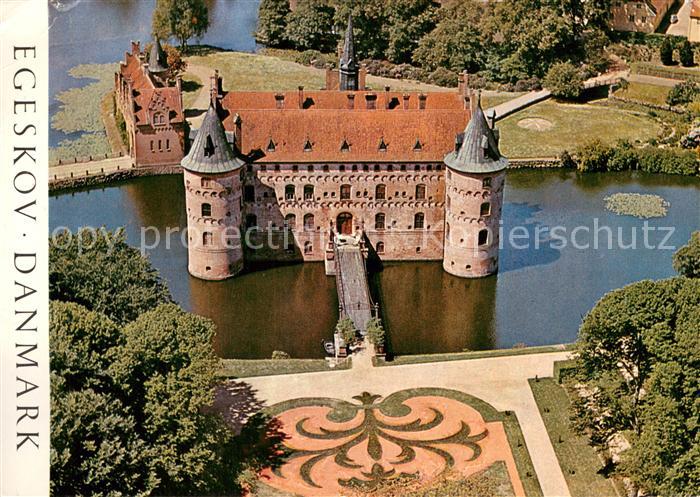 Egeskov Denmark Wasserschloss