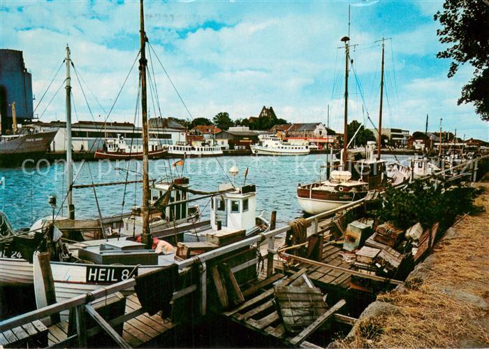 Heiligenhafen Ostseebad Hafen Fischkutter