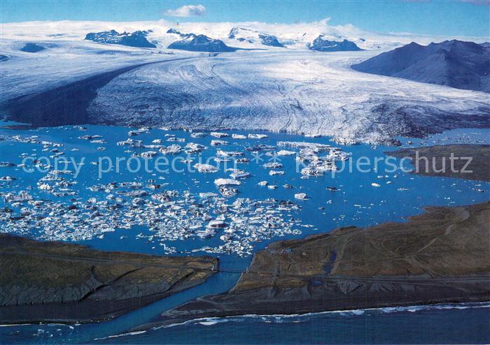 Joekulsarlon Iceland Fliegeraufnahme Joekulsarlon-Lagune und Bruecke mit Gletsch